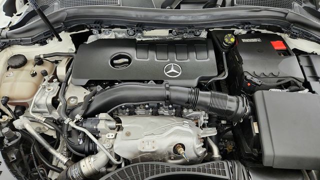 2023 Mercedes-Benz GLA GLA 250 SUV with Premium Package, 19’’ Wheels & Illuminated Star - 22945924 - 25
