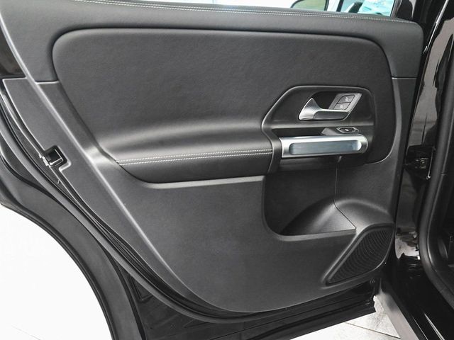 2023 Mercedes-Benz GLB GLB 250 - 22974103 - 11