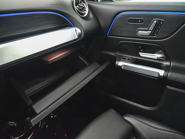 2023 Mercedes-Benz GLB GLB 250 - 22974103 - 16
