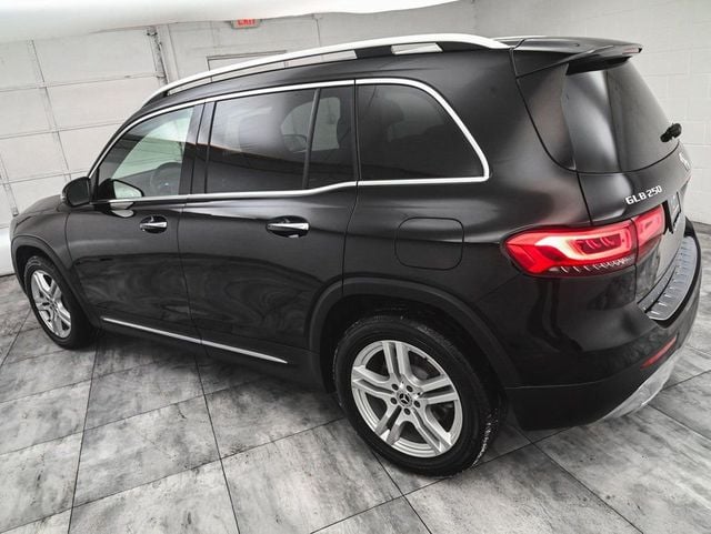 2023 Mercedes-Benz GLB GLB 250 - 22974103 - 3