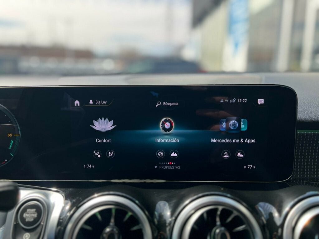 2023 Mercedes-Benz GLB GLB 250 4MATIC SUV - 22999261 - 23
