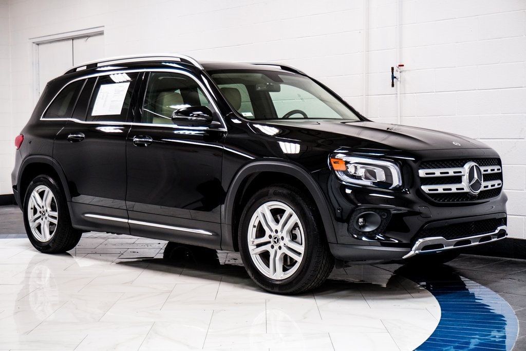 2023 Mercedes Benz GLB 250 4MATIC photo 4