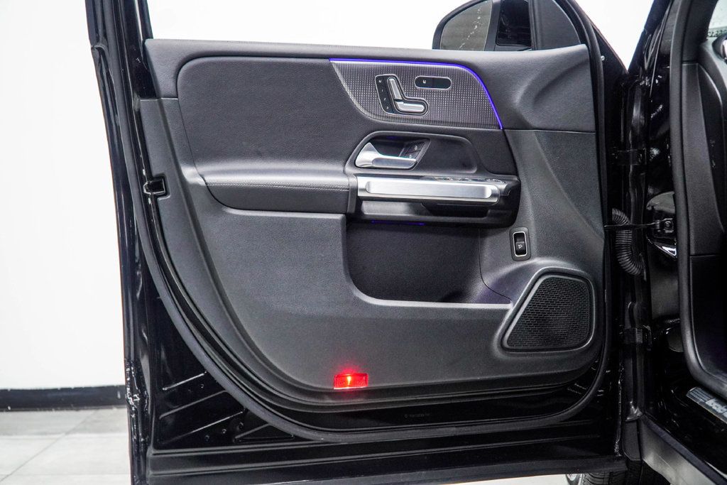 Mercedes-Benz GLB GLB 250 photo 32