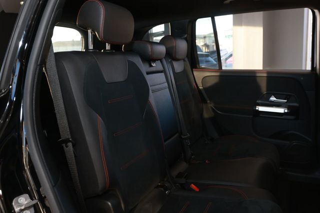 2023 Mercedes-Benz GLB GLB 250 4MATIC SUV - 22982209 - 13