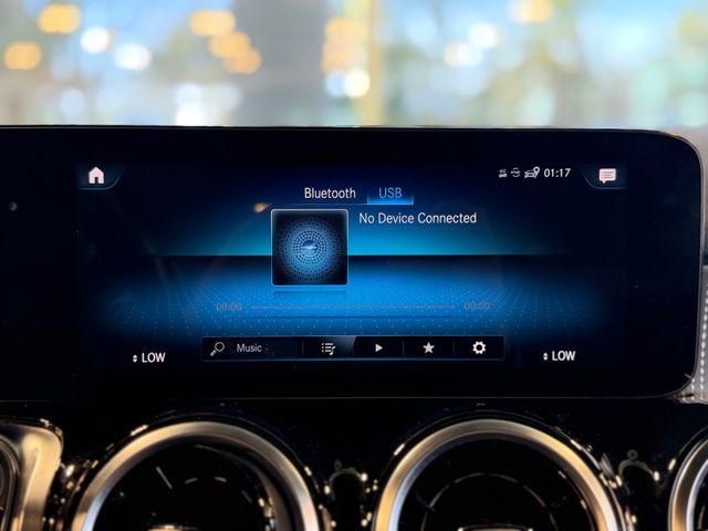 2023 Mercedes-Benz GLB GLB 250 4MATIC SUV - 23080919 - 31