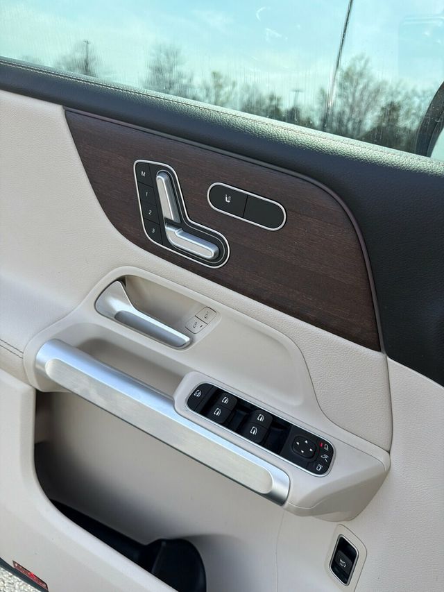 2023 Mercedes-Benz GLB GLB 250 SUV - 22997086 - 19