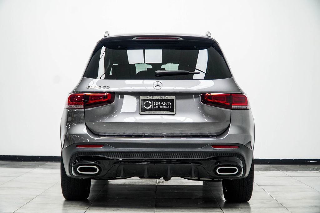 Mercedes-Benz GLB GLB 250 photo 12