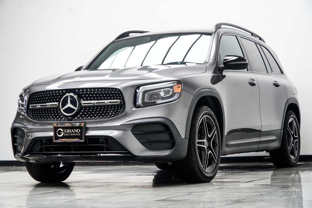 Mercedes-Benz GLB GLB 250 photo 9