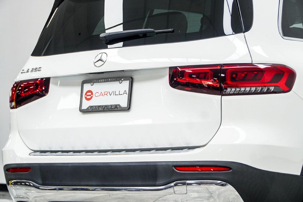 Mercedes-Benz GLB GLB 250 photo 15