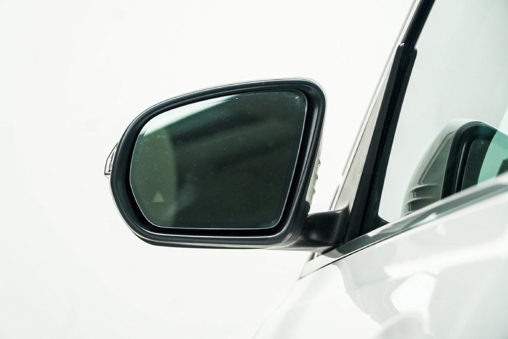 Mercedes-Benz GLB GLB 250 photo 16