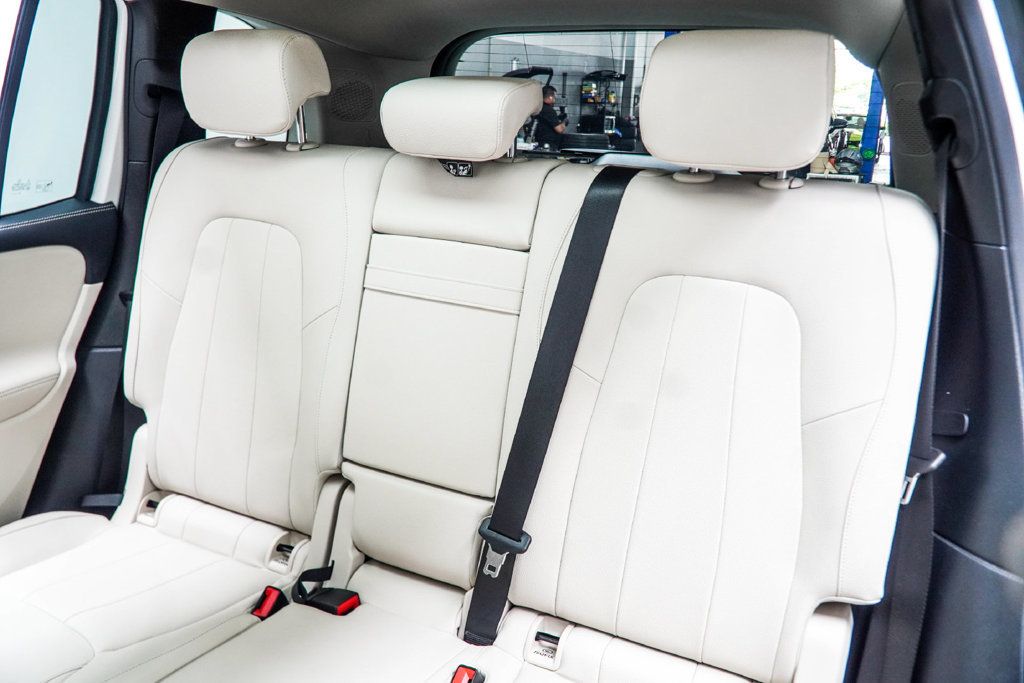Mercedes-Benz GLB GLB 250 photo 42