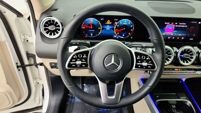 2023 Mercedes-Benz GLB GLB 250 w/ Premium Pkg, Parking Assist & 19'' Wheels - 23099981 - 11