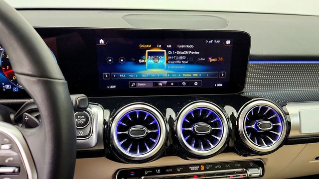2023 Mercedes-Benz GLB GLB 250 w/ Premium Pkg, Parking Assist & 19'' Wheels - 23099981 - 15