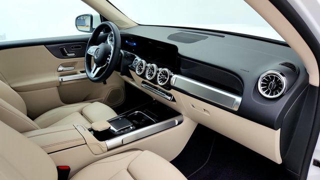 2023 Mercedes-Benz GLB GLB 250 w/ Premium Pkg, Parking Assist & 19'' Wheels - 23099981 - 21