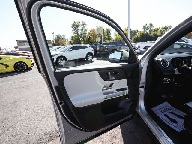 2023 Mercedes-Benz GLB 250 4MATIC - 23096045 - 9
