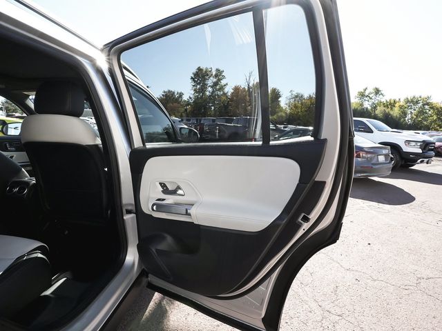 2023 Mercedes-Benz GLB 250 4MATIC - 23096045 - 12