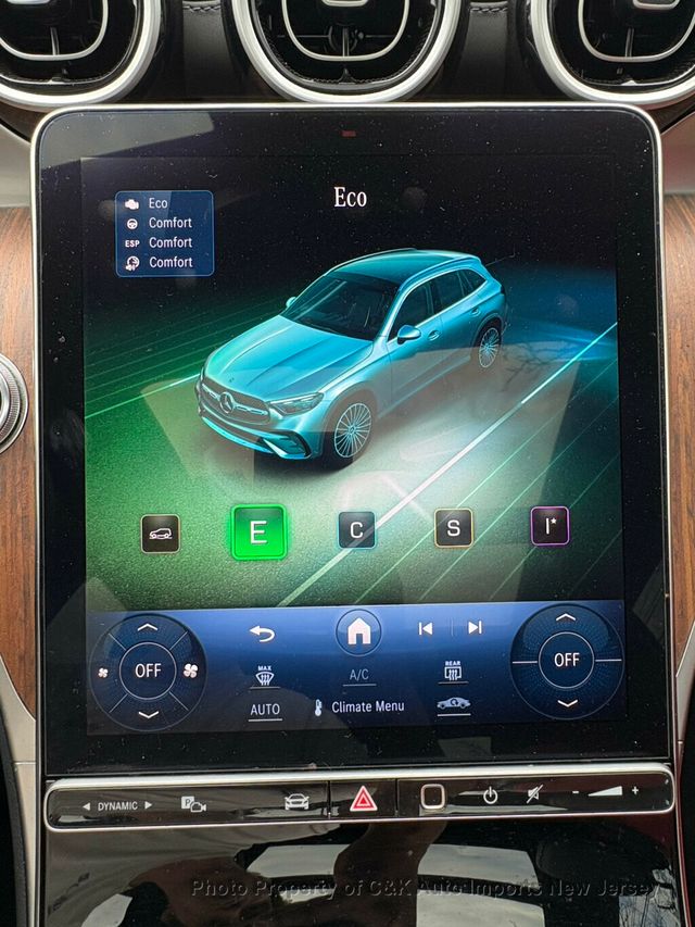 2023 Mercedes-Benz GLC GLC 300 4MATIC,AMG LINE,PINNACLE TRIM PKG,PANORAMA,20" AMG WHEEL - 22995890 - 19