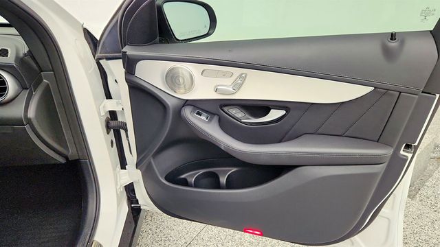 2023 Mercedes-Benz GLC GLC 300 4MATIC Coupe w/ AMG Line Pkg & Burmester Surround Sound - 23014161 - 25