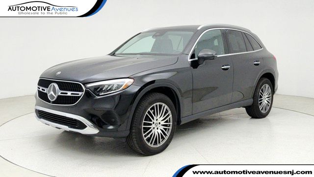2023 Mercedes-Benz GLC GLC 300 4MATIC SUV - 22942030 - 0