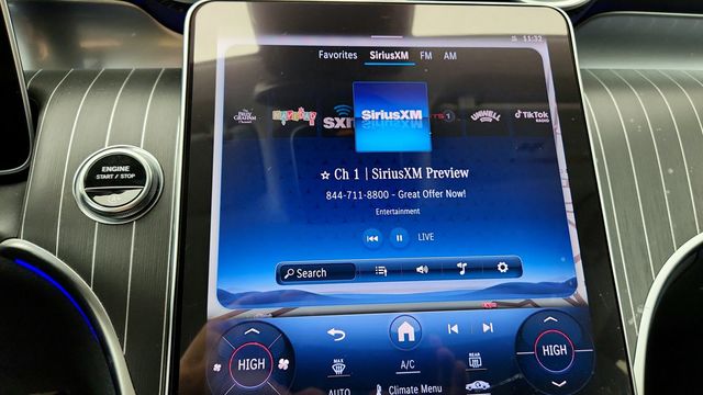 2023 Mercedes-Benz GLC GLC 300 4MATIC SUV Exclusive w/ Active Distance Assist DISTRONIC - 22942030 - 17