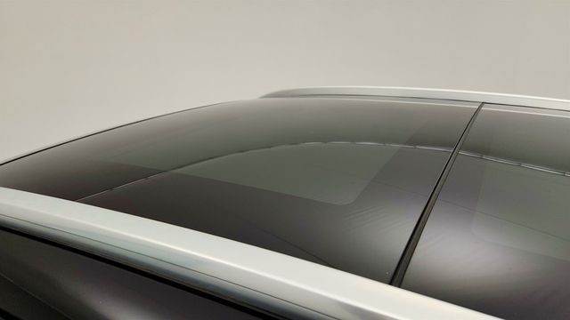 2023 Mercedes-Benz GLC GLC 300 4MATIC SUV, Exclusive with Panorama Sunroof - 23021148 - 9