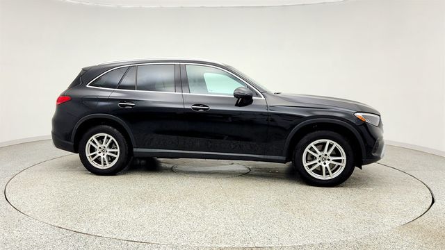 2023 Mercedes-Benz GLC GLC 300 4MATIC SUV, Exclusive with Panorama Sunroof - 23021148 - 3