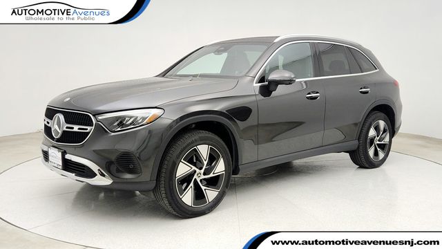 2023 Mercedes-Benz GLC GLC 300 4MATIC SUV, Exclusive w/ Panorama Sunroof & 19'' Wheels - 22940968 - 0