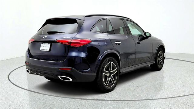 2023 Mercedes-Benz GLC GLC 300 4MATIC SUV w/ AMG Line & Exclusive Trim Package - 23070867 - 4
