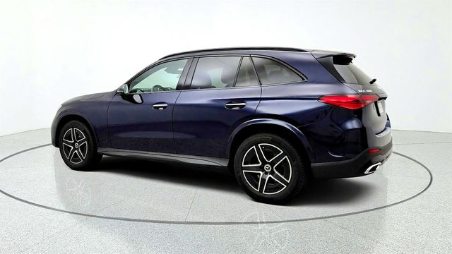 2023 Mercedes-Benz GLC GLC 300 4MATIC SUV w/ AMG Line & Exclusive Trim Package - 23070867 - 6