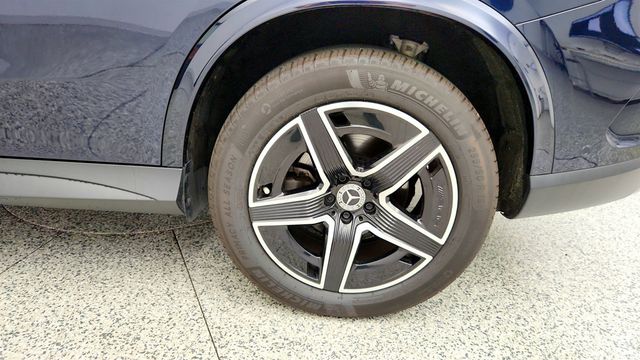 2023 Mercedes-Benz GLC GLC 300 4MATIC SUV w/ AMG Line & Exclusive Trim Package - 23070867 - 8