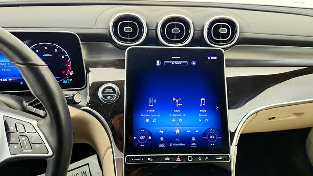 2023 Mercedes-Benz GLC GLC 300 4MATIC SUV w/ Heated Steering Wheel - 22992885 - 15