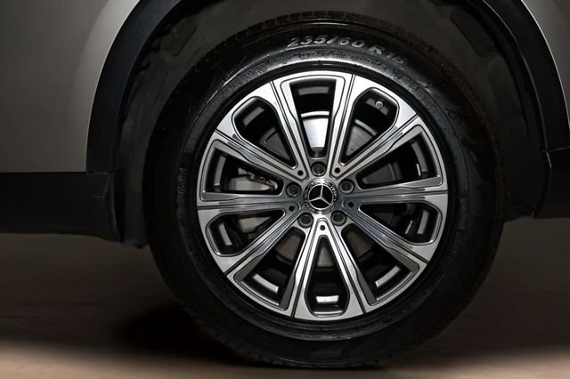 2023 Mercedes-Benz GLC GLC 300 SUV - 22980281 - 33