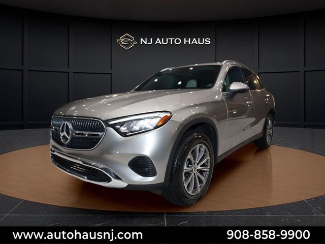 2023 Mercedes-Benz GLC GLC 300 SUV - 22980281 - 3