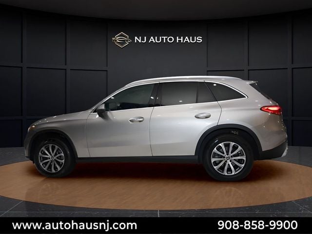 2023 Mercedes-Benz GLC GLC 300 SUV - 22980281 - 4