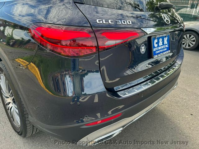 2023 Mercedes-Benz GLC Pano Roof,19" Multispoke Rims,Sirius XM,Heated Steering Wheel - 23028183 - 22