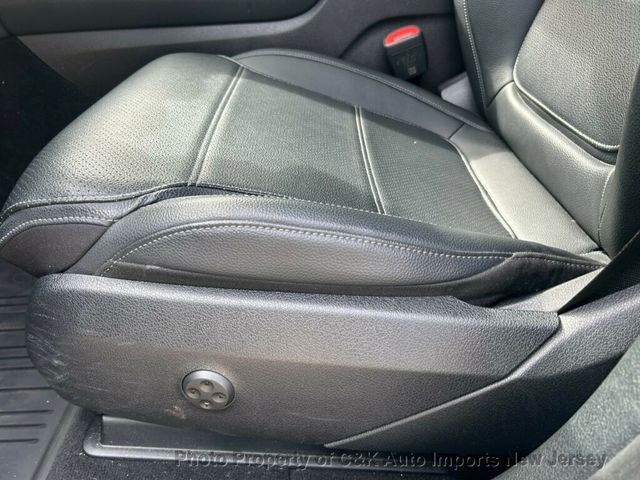 2023 Mercedes-Benz GLC Pano Roof,19" Multispoke Rims,Sirius XM,Heated Steering Wheel - 23028183 - 27
