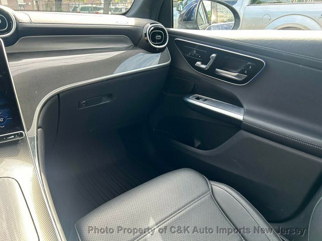 2023 Mercedes-Benz GLC Pano Roof,19" Multispoke Rims,Sirius XM,Heated Steering Wheel - 23028183 - 39