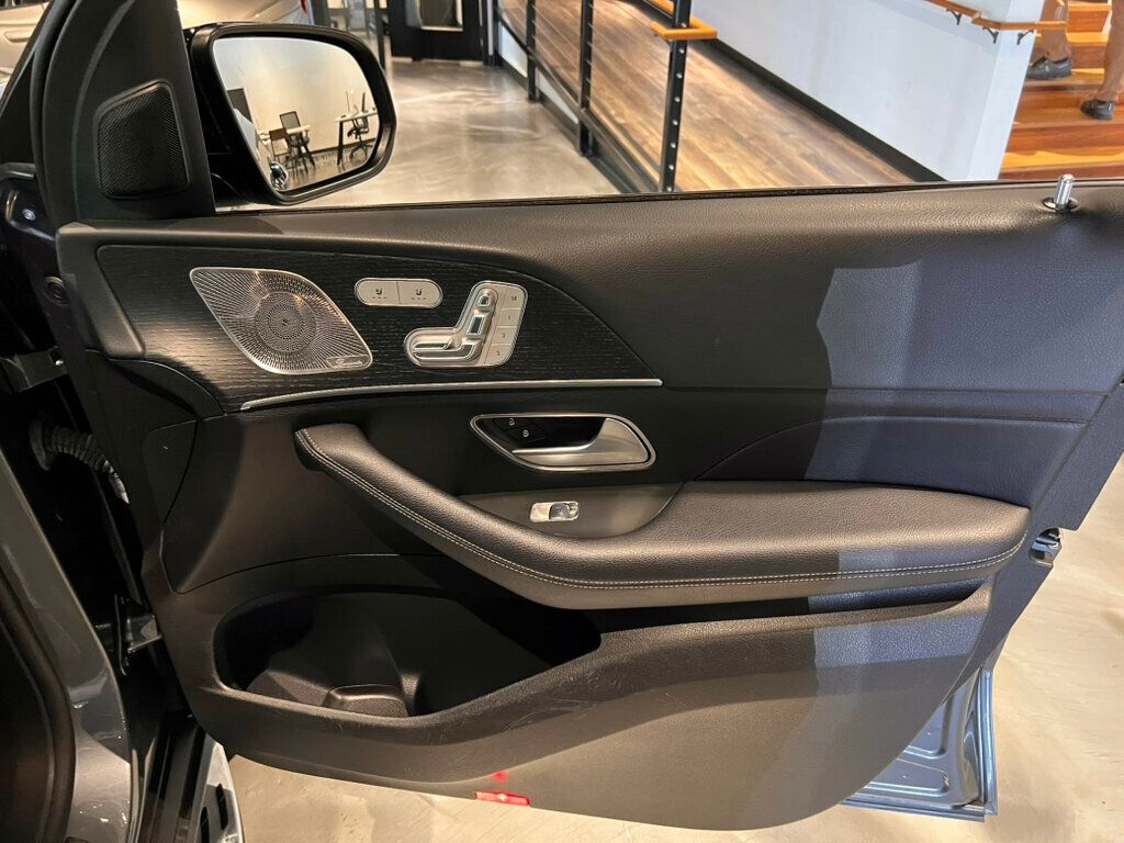2023 Mercedes-Benz GLS 450/AMG LineExterior/CaptainsChairs/NightPkg/HtdSteerWheel/NAV - 23001553 - 33