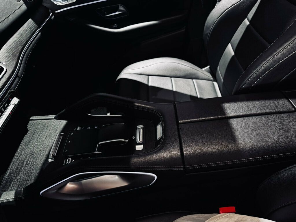 2023 Mercedes-Benz GLS 450/CaptainsChairs/AMG LineExt/SoftCloseDoors/PanoRoof/NAV - 23046986 - 16