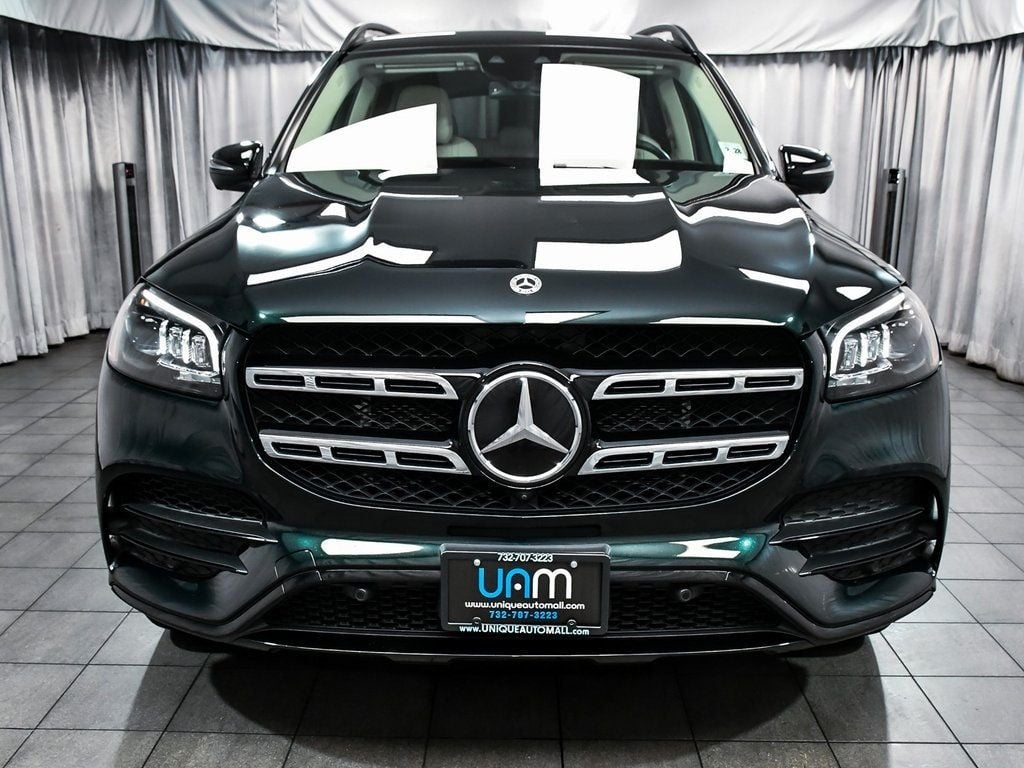 2023 Mercedes Benz GLS 450 4MATIC photo 2