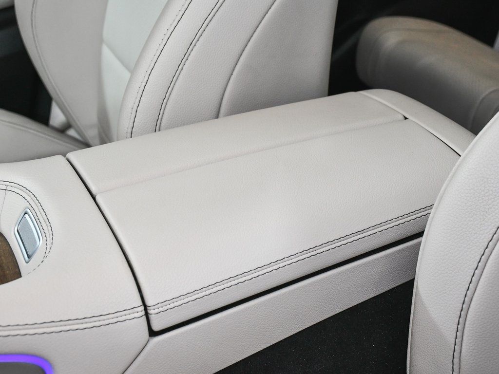 2023 Mercedes Benz GLS 450 4MATIC photo 48