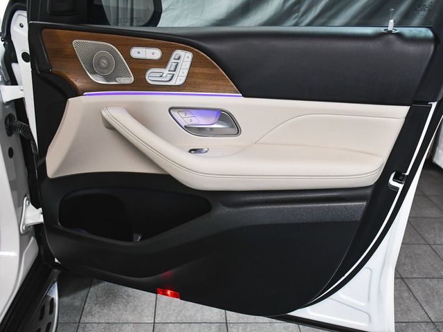 2023 Mercedes-Benz GLS GLS 580 - 23071425 - 17