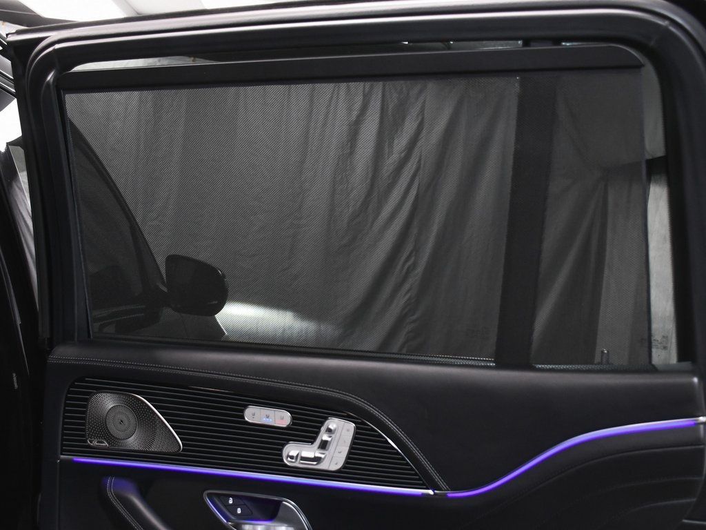 2023 Mercedes Benz GLS Maybach 600 4MATIC photo 10