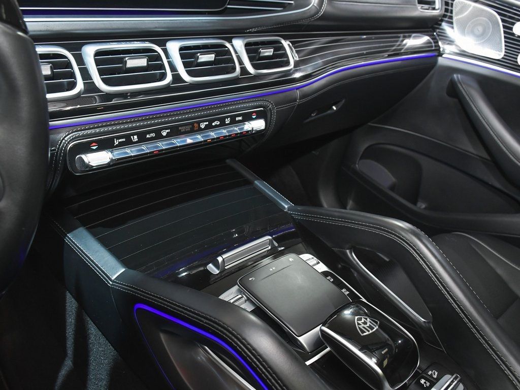 2023 Mercedes Benz GLS Maybach 600 4MATIC photo 44