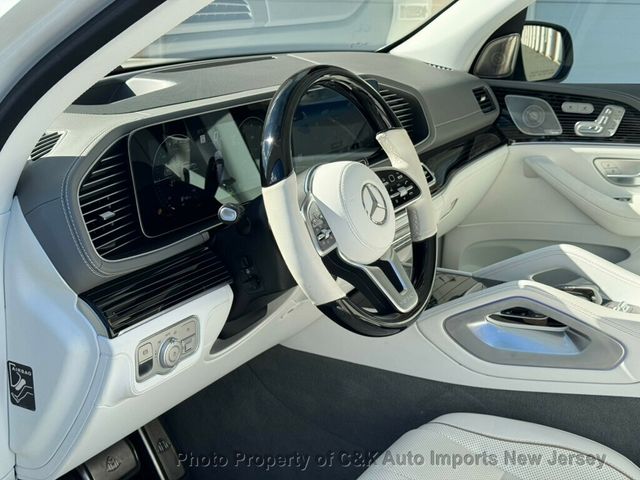 2023 Mercedes-Benz GLS Maybach GLS 600 4MATIC, - 22934123 - 23