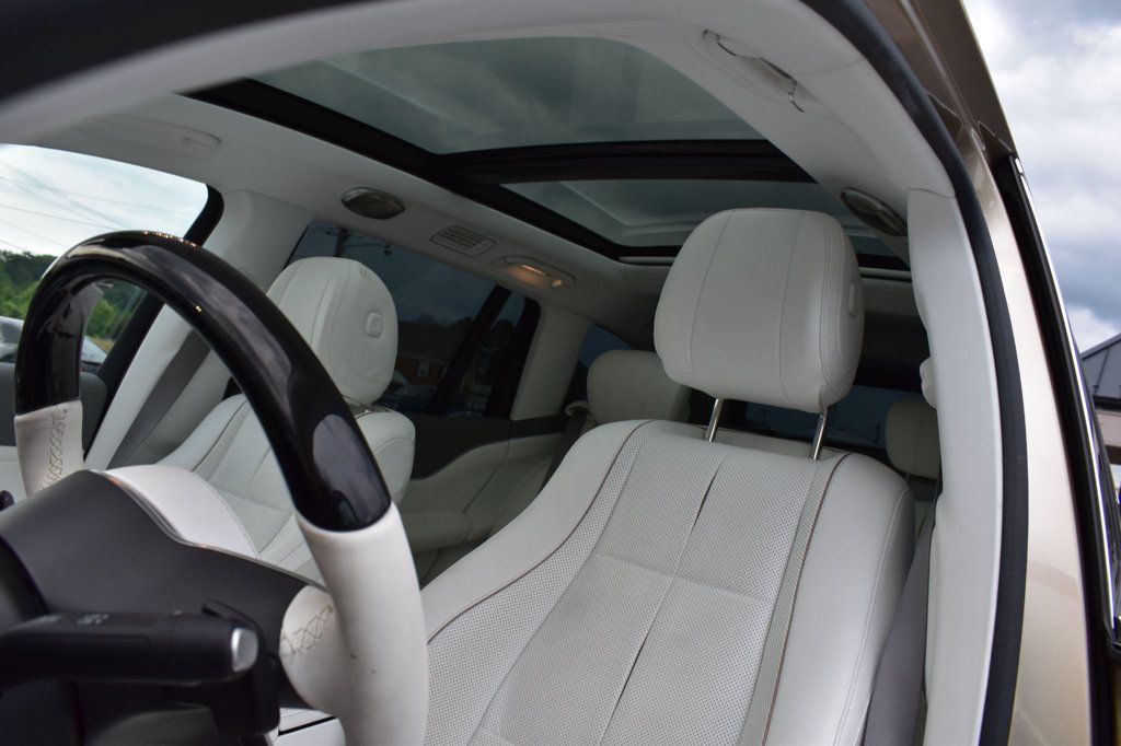 2023 Mercedes Benz GLS Maybach 600 4MATIC photo 14