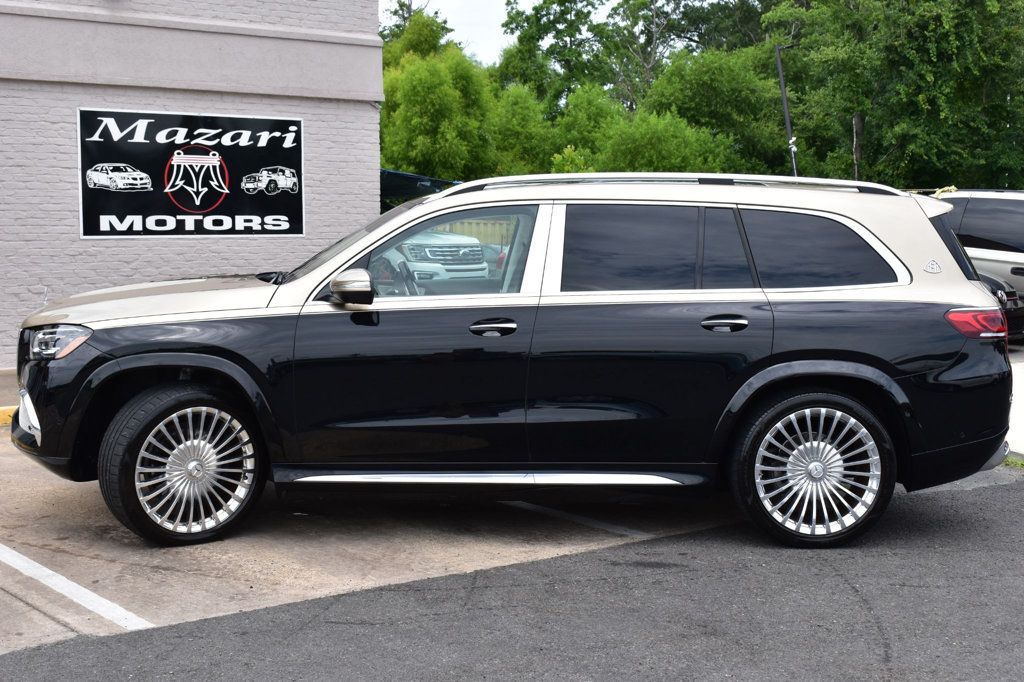 2023 Mercedes Benz GLS Maybach 600 4MATIC photo 3