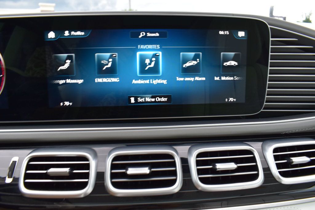 2023 Mercedes Benz GLS Maybach 600 4MATIC photo 44