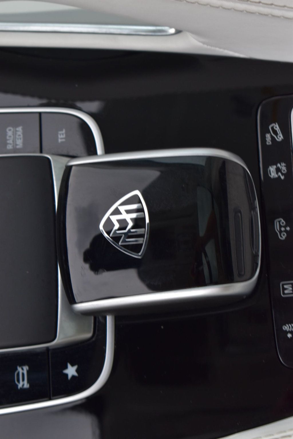 2023 Mercedes Benz GLS Maybach 600 4MATIC photo 58
