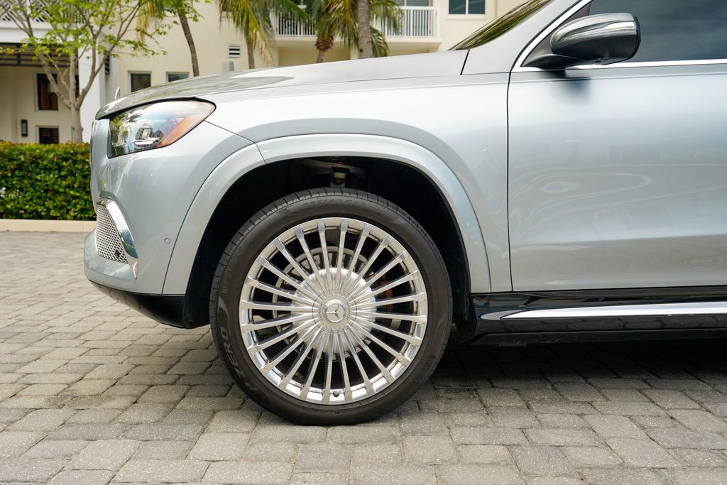 2023 Mercedes-Benz GLS Maybach GLS 600 4MATIC SUV - 23055437 - 12